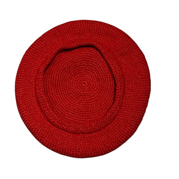 Vintage Red Knit Wool Beret - Classic Style - Picture 4 of 5